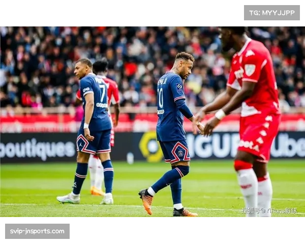 巴黎圣日耳曼多名主力伤缺背景下,年轻球员获得成长机会